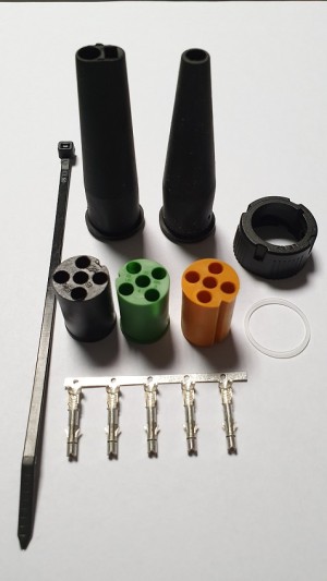 Uttag till bakljus (5 stift), höger-vänster - Aspöck
